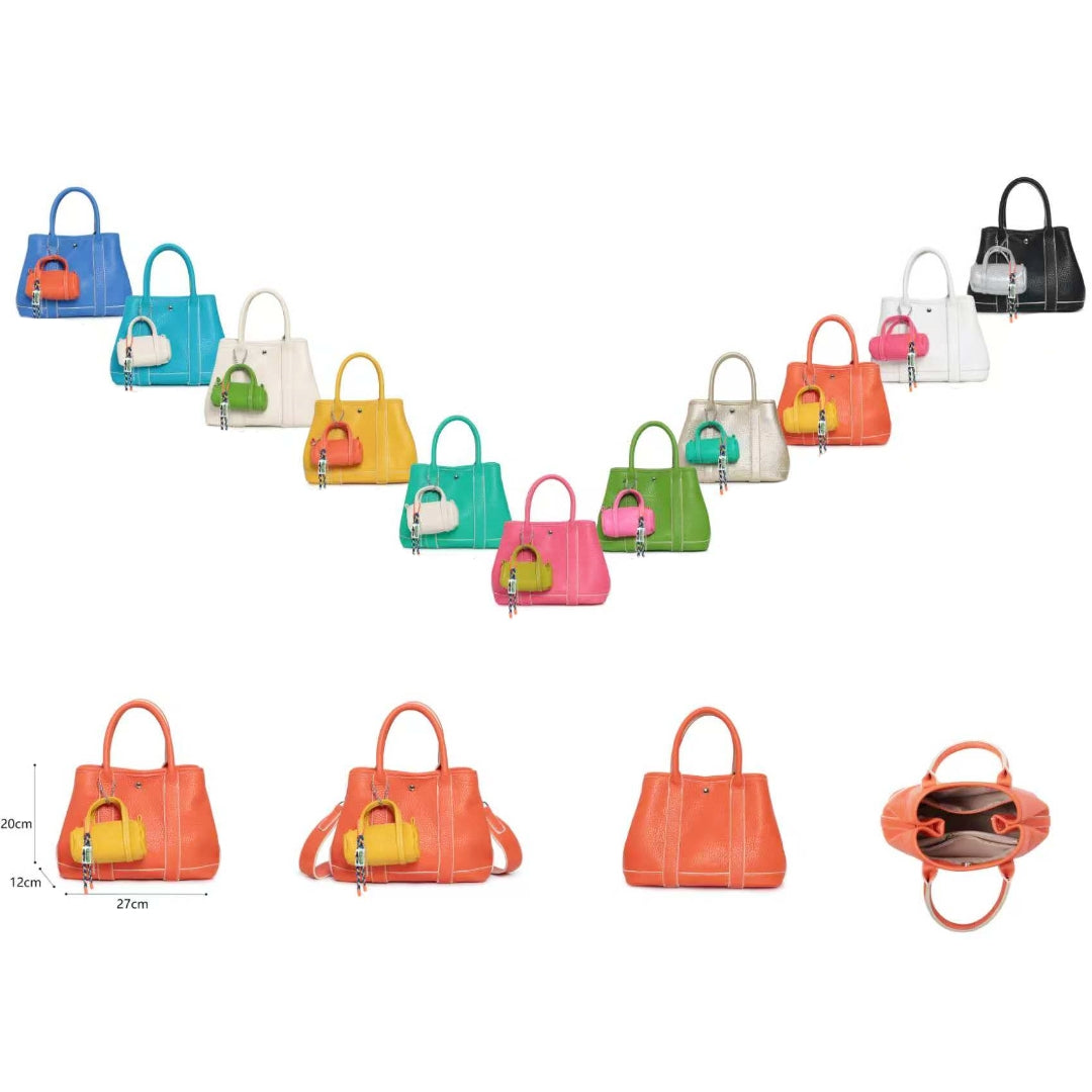 Tasche mit Anhänger